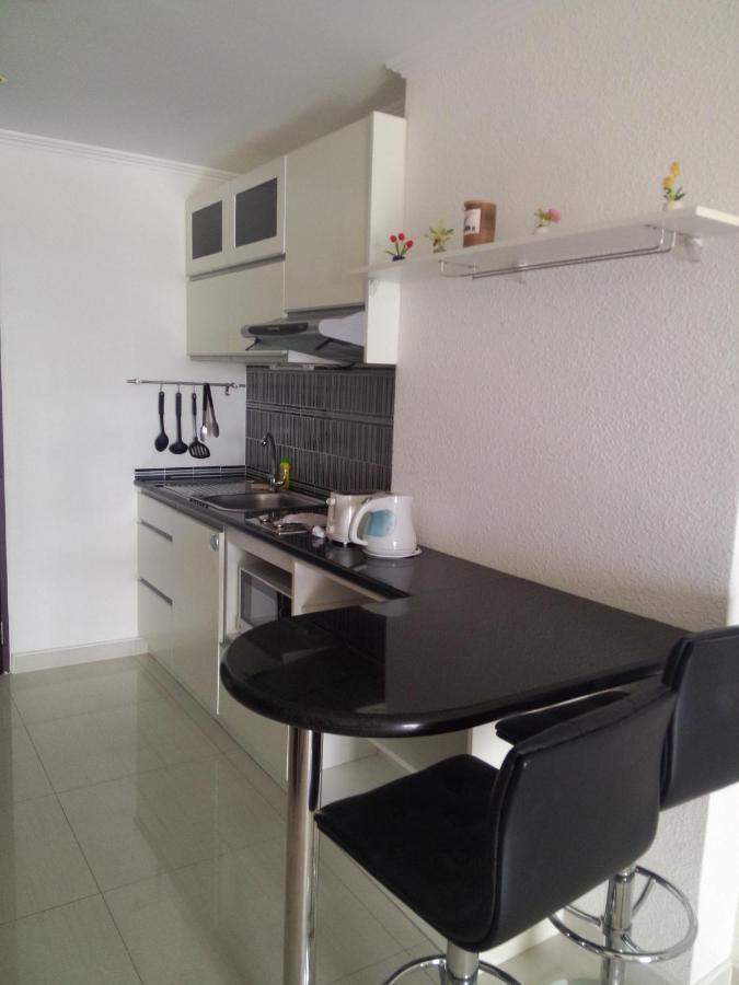 Apartamento Joy Shop At View Talay 6 Pattaya Exterior foto