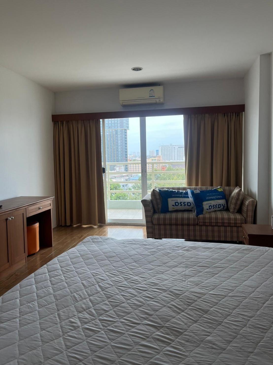Apartamento Joy Shop At View Talay 6 Pattaya Exterior foto