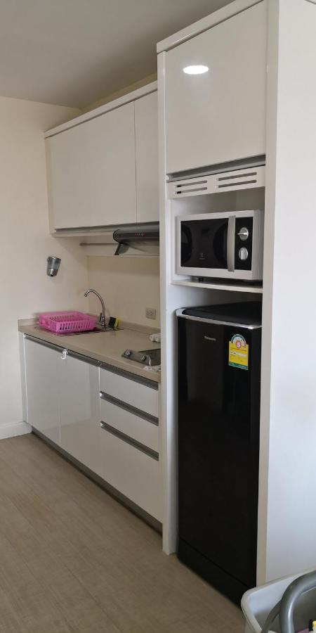 Apartamento Joy Shop At View Talay 6 Pattaya Exterior foto
