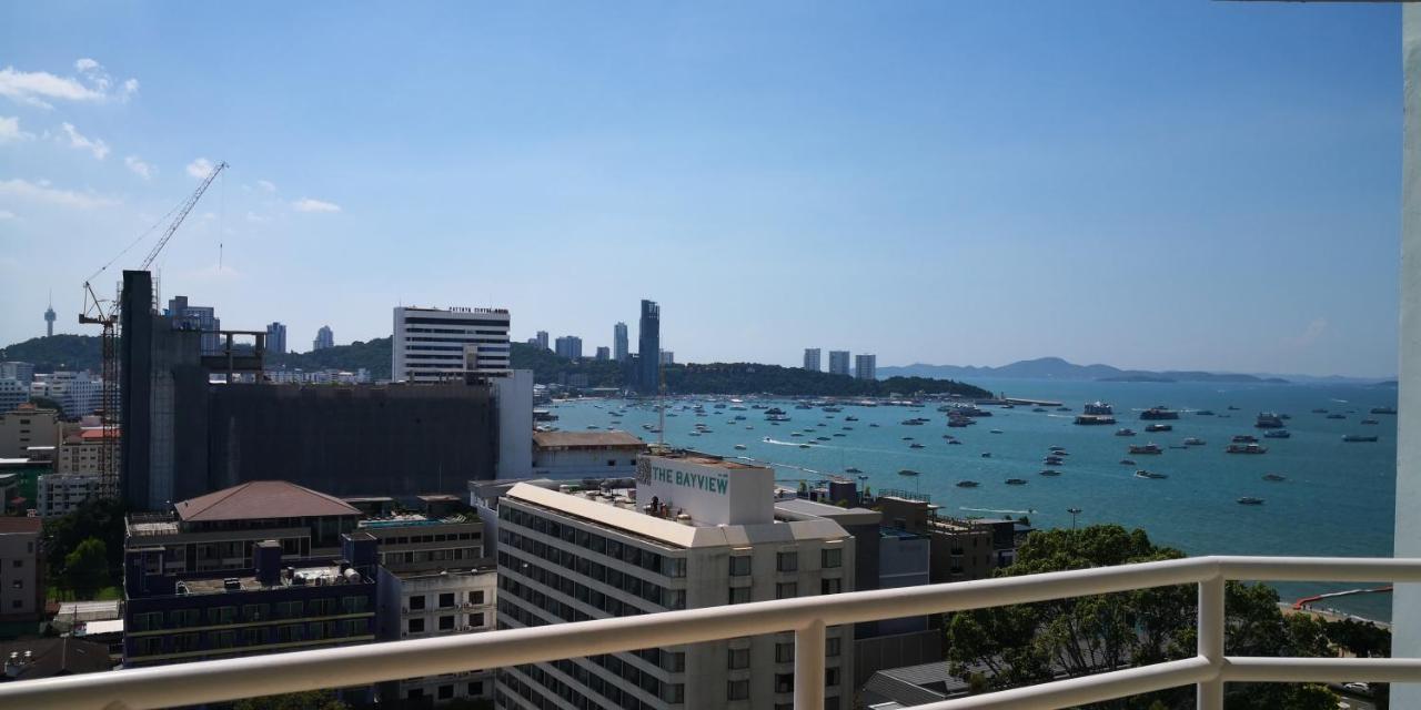 Apartamento Joy Shop At View Talay 6 Pattaya Exterior foto