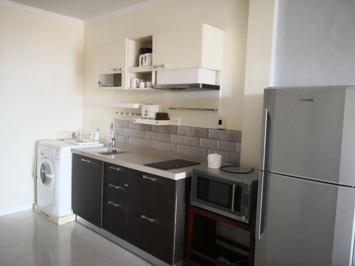 Apartamento Joy Shop At View Talay 6 Pattaya Exterior foto
