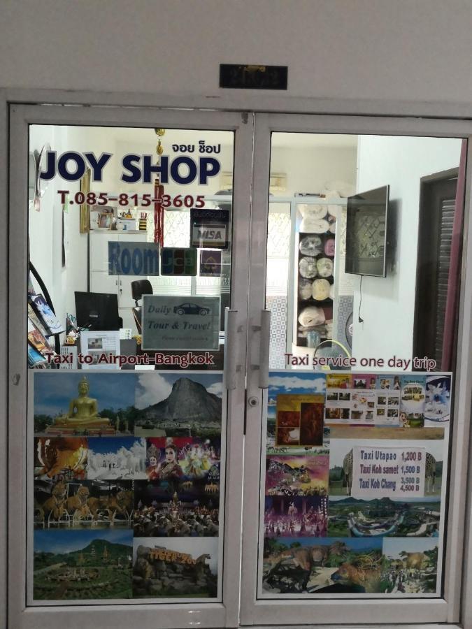 Apartamento Joy Shop At View Talay 6 Pattaya Exterior foto