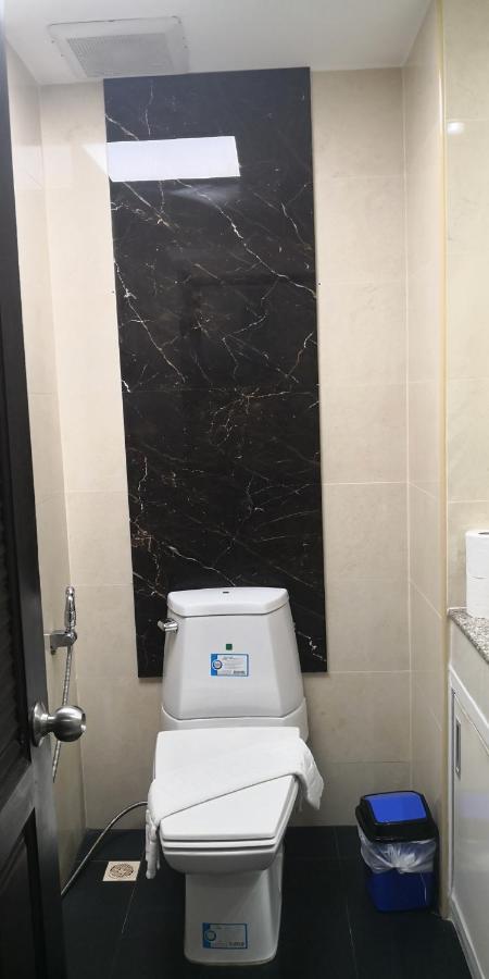 Apartamento Joy Shop At View Talay 6 Pattaya Exterior foto