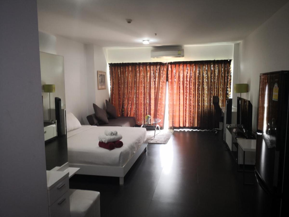 Apartamento Joy Shop At View Talay 6 Pattaya Exterior foto
